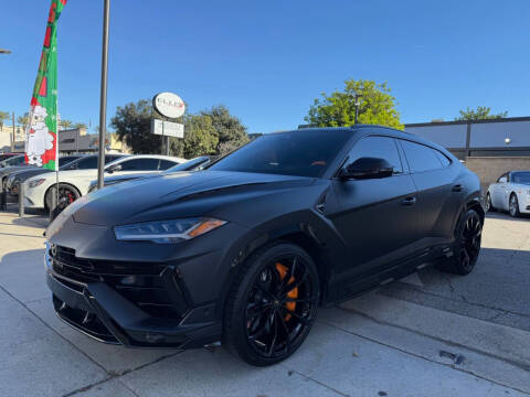 2023 Lamborghini Urus S