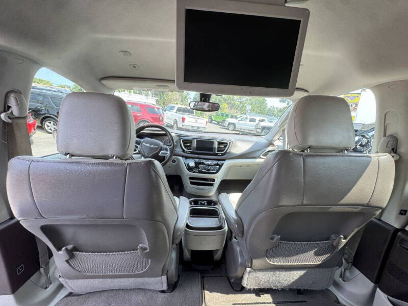 2018 Chrysler Pacifica Touring L