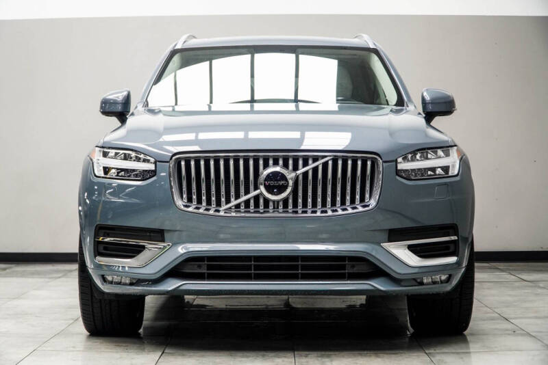 2023 Volvo XC90 B6 Plus Bright Theme 7P
