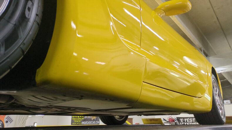 2004 Chevrolet Corvette