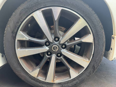 2016 Nissan Altima 2.5 SR