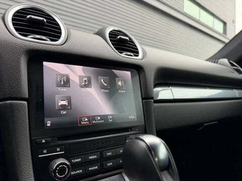 2023 Porsche 718 Cayman S