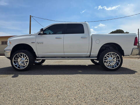 2015 RAM 1500 SLT