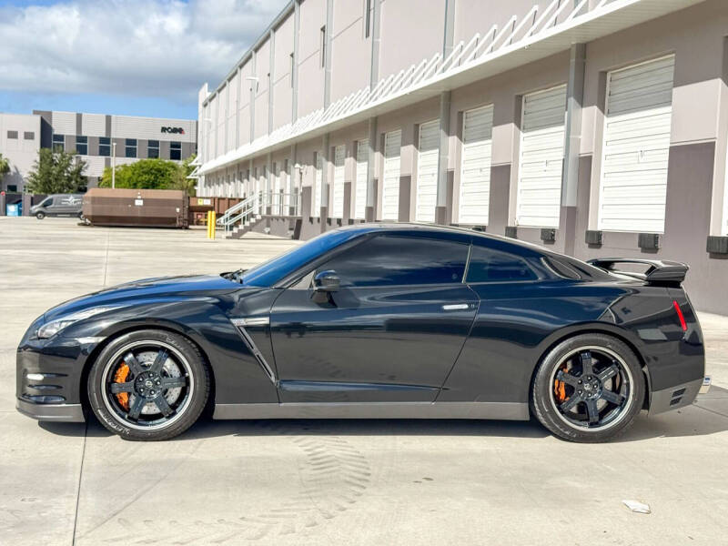 2013 Nissan GT-R Premium