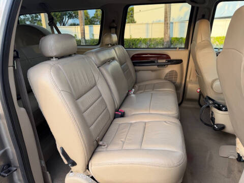 2005 Ford Excursion Limited