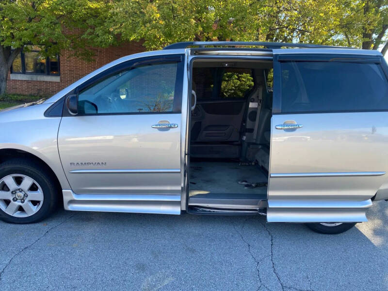 2005 Toyota Sienna