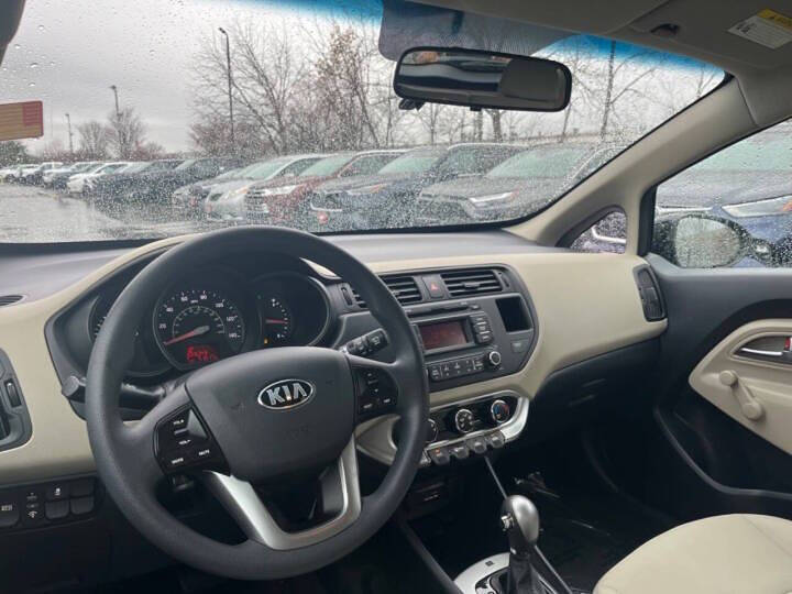 2013 Kia Rio 5-Door LX