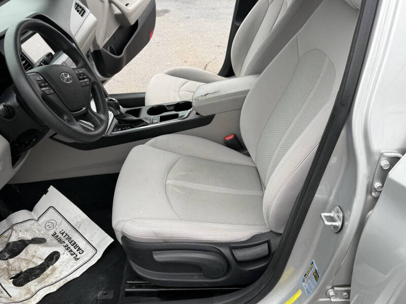 2016 Hyundai Sonata SE