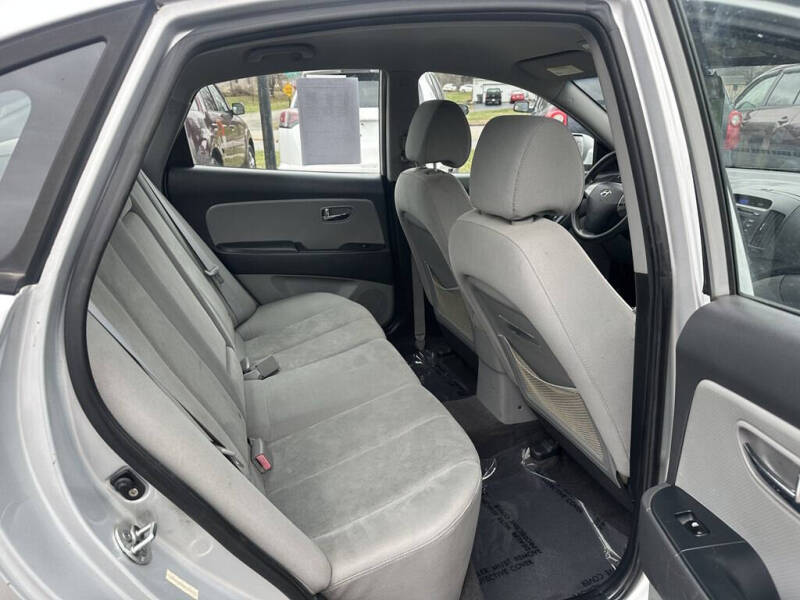 2010 Hyundai Elantra Blue