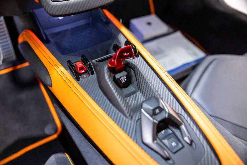 2025 Lamborghini Revuelto