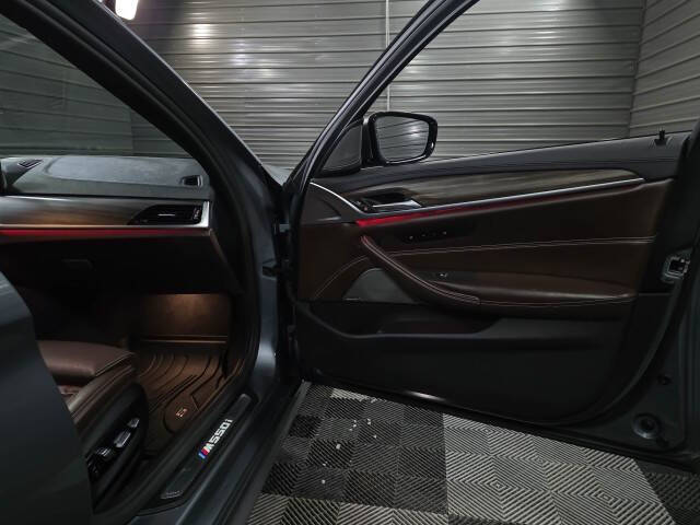 2019 BMW 5 Series M550i xDrive