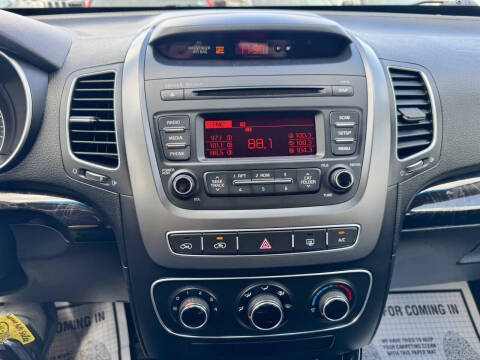 2014 Kia Sorento LX