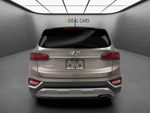 2020 Hyundai Santa Fe SE