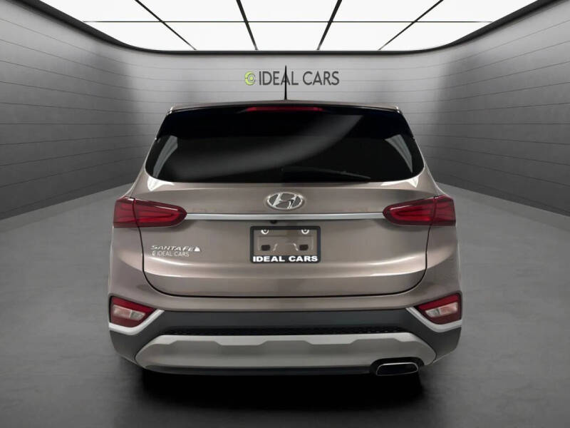 2020 Hyundai Santa Fe SE
