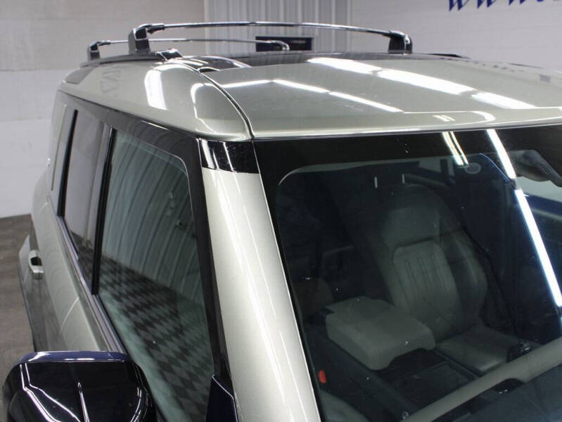 2020 Land Rover Defender 110 S