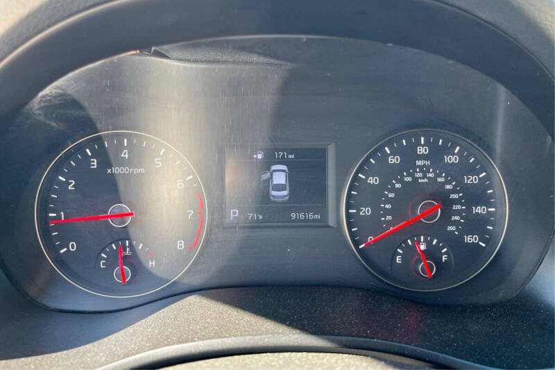 2018 Kia Cadenza Premium