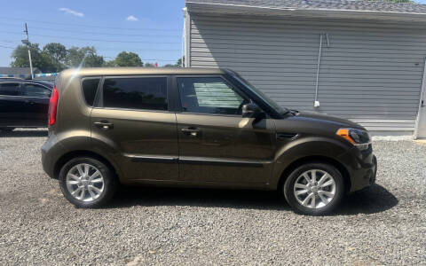 2012 Kia Soul +