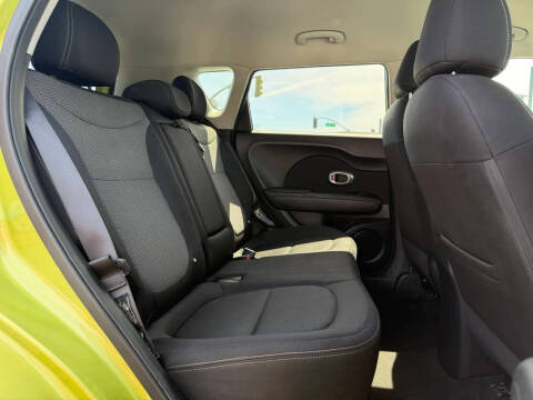 2018 Kia Soul +