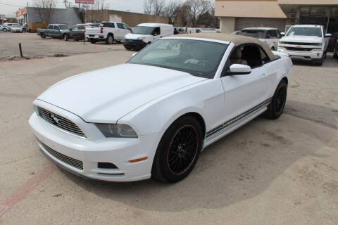 2014 Ford Mustang for sale at IMD Motors Inc in Garland TX