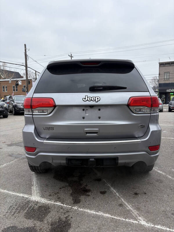 Image of 2014 Jeep Grand Cherokee Overland