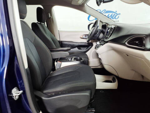 2018 Chrysler Pacifica Touring Plus