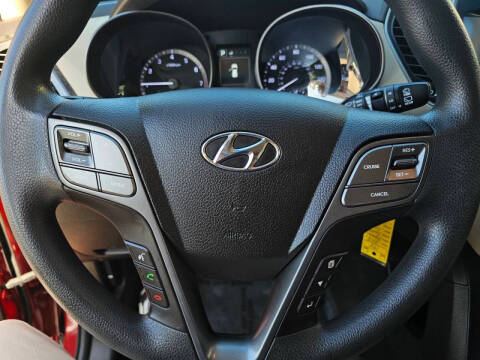 2018 Hyundai Santa Fe SE