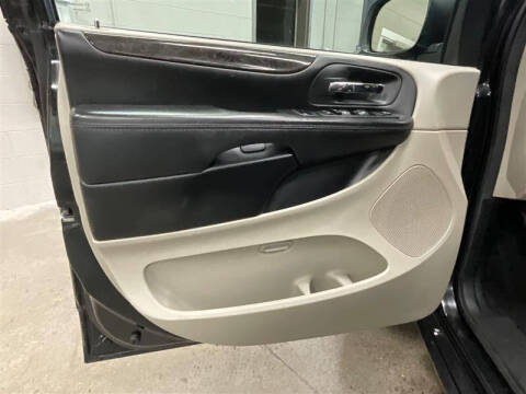 2020 Dodge Grand Caravan SE