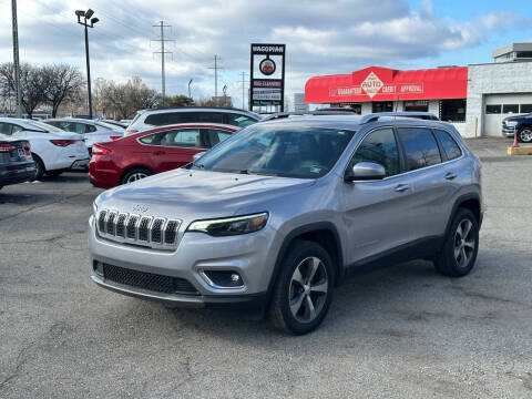 2019 Jeep Cherokee for sale at Oak Park Auto Sales in Oak Park MI