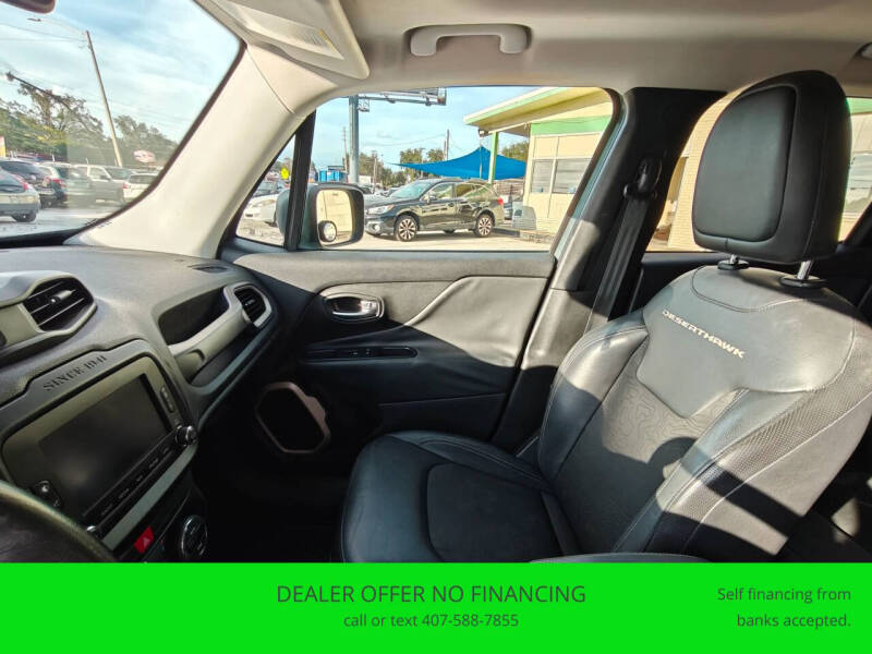 2017 Jeep Renegade Deserthawk