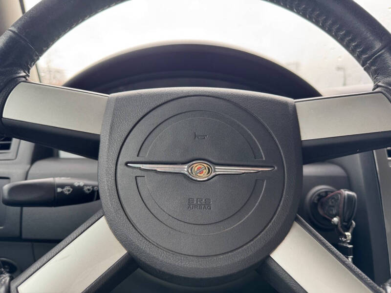 2005 Chrysler 300 Touring