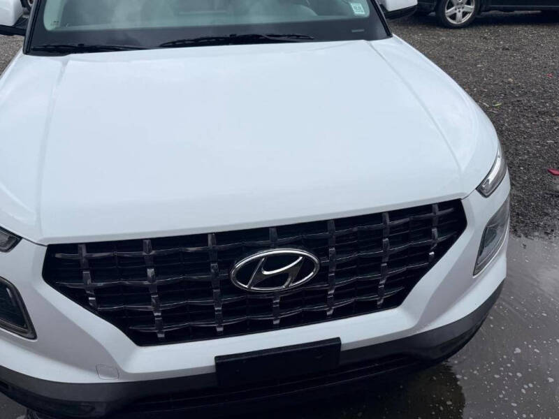 2020 Hyundai Venue SEL