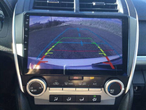 2014 Toyota Camry SE