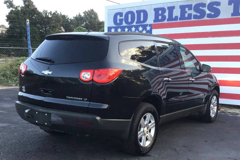 2011 Chevrolet Traverse LT