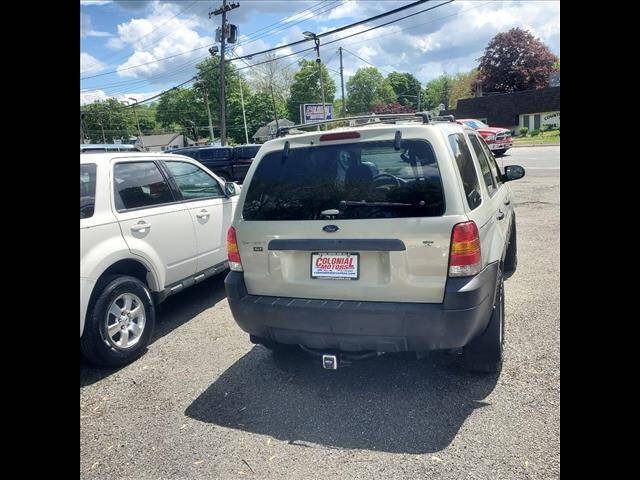 2005 Ford Escape XLT