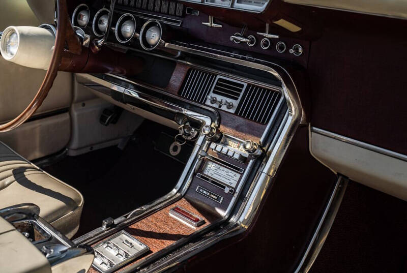 1965 Ford Thunderbird