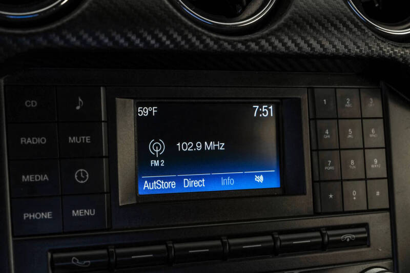 2017 Ford Mustang V6