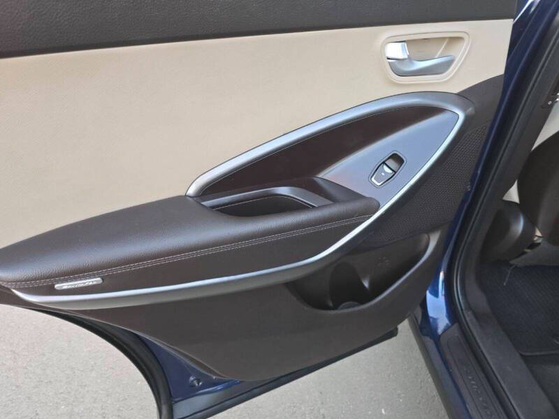 2017 Hyundai Santa Fe Sport 2.4L