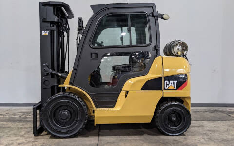 2012 Caterpillar P8000
