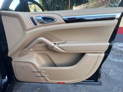 2013 Porsche Cayenne S