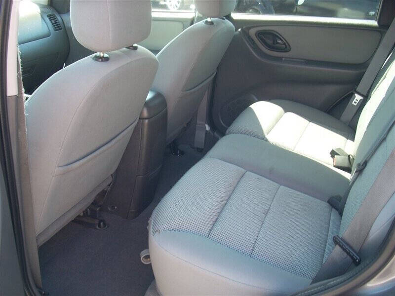 2005 Ford Escape XLT