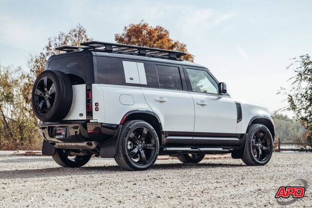 2022 Land Rover Defender 110 X-Dynamic HSE