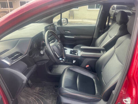 2022 Toyota Sienna XSE 7-Passenger