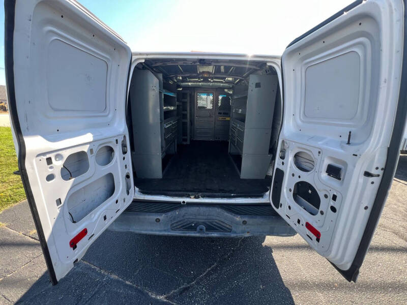 2011 Ford E-Series E-150