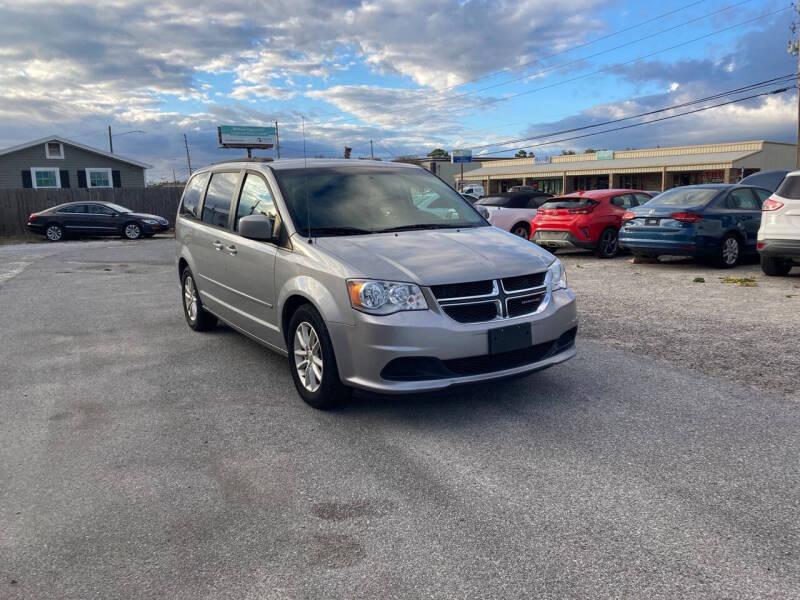 2015 Dodge Grand Caravan for sale at Lucky Motors in Panama City FL