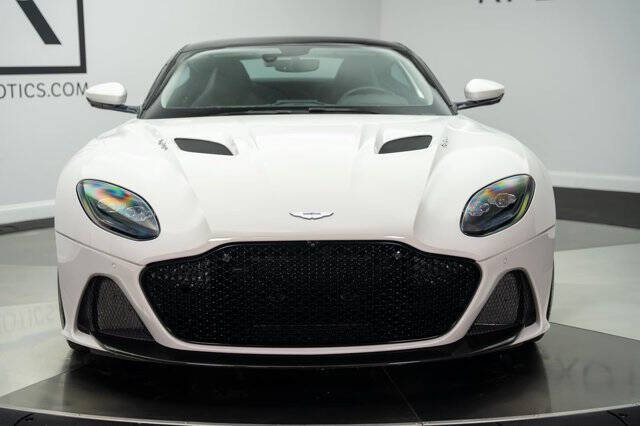2019 Aston Martin DBS Superleggera
