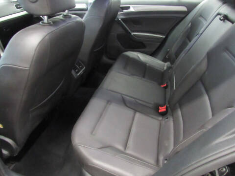 2015 Volkswagen Golf TSI S