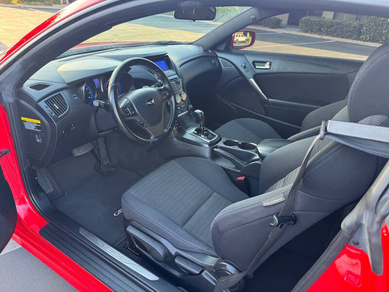 2013 Hyundai Genesis Coupe 2.0T