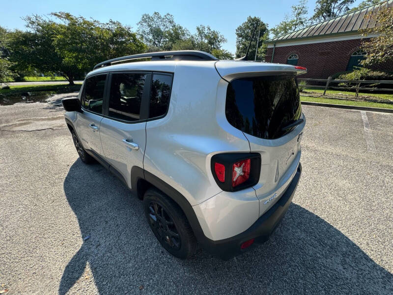 2019 Jeep Renegade Latitude photo 7