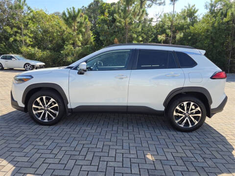 2024 Toyota Corolla Cross XLE