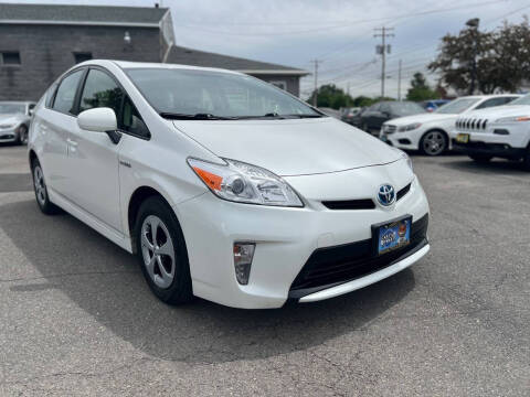 2015 Toyota Prius Three